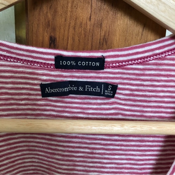 Abercrombie Women T-Shirt Small Size - Picture 4 of 4